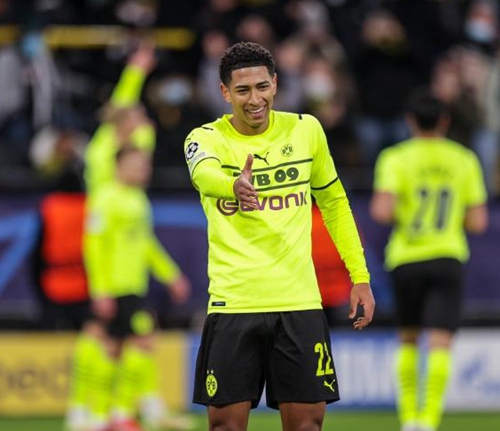 球迷们甚至 球迷们甚至