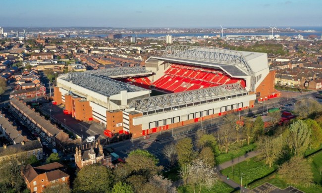 半空间接应 半空间接应