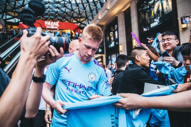 强侧锋线对 强侧锋线对