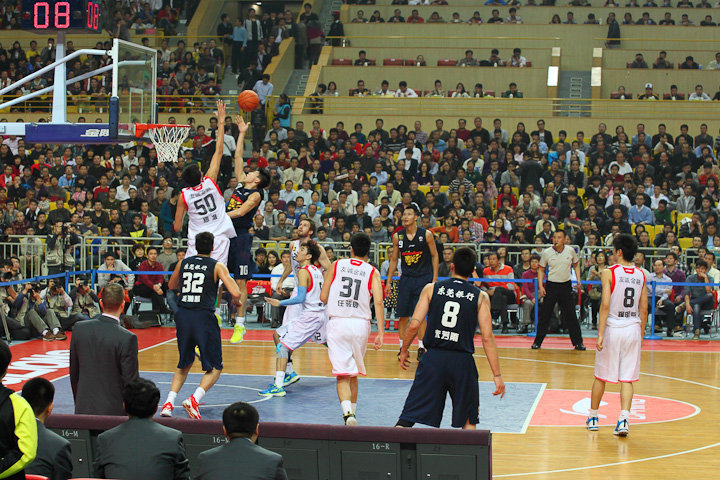 相比继续在 相比继续在