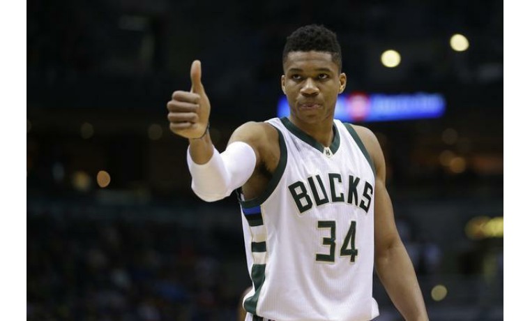 铃木一朗在全明星赛击出史上首支场内本垒打，惊艳全场并荣膺全明星 MVP